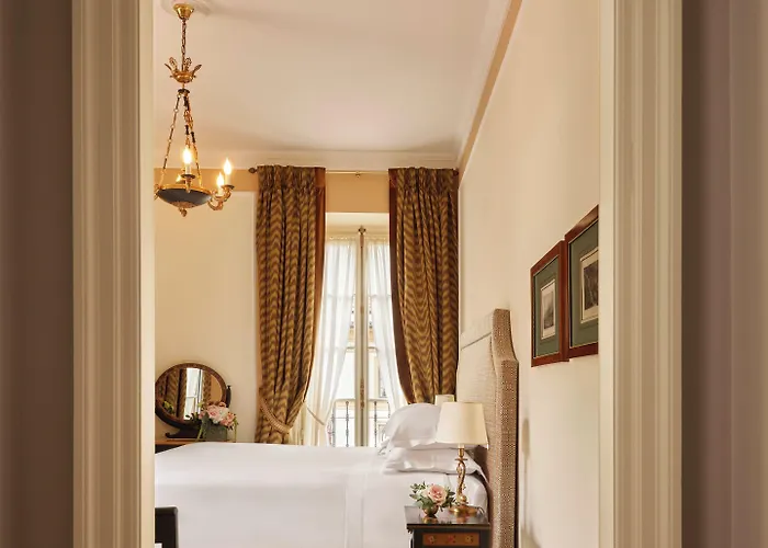 D Hotel